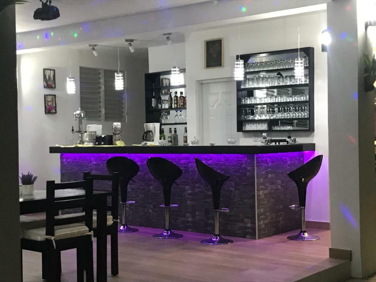 Diamond Hotel كاباريتي المظهر الخارجي الصورة
